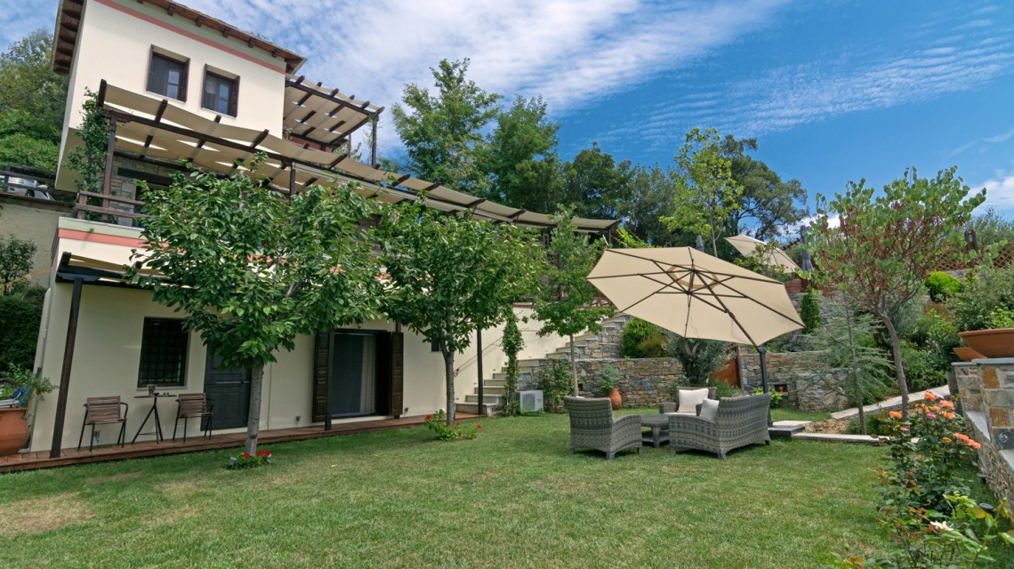 Aenaon Residence