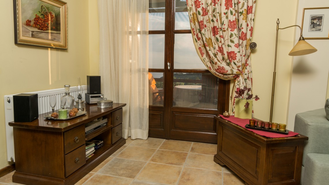 Aenaon Residence